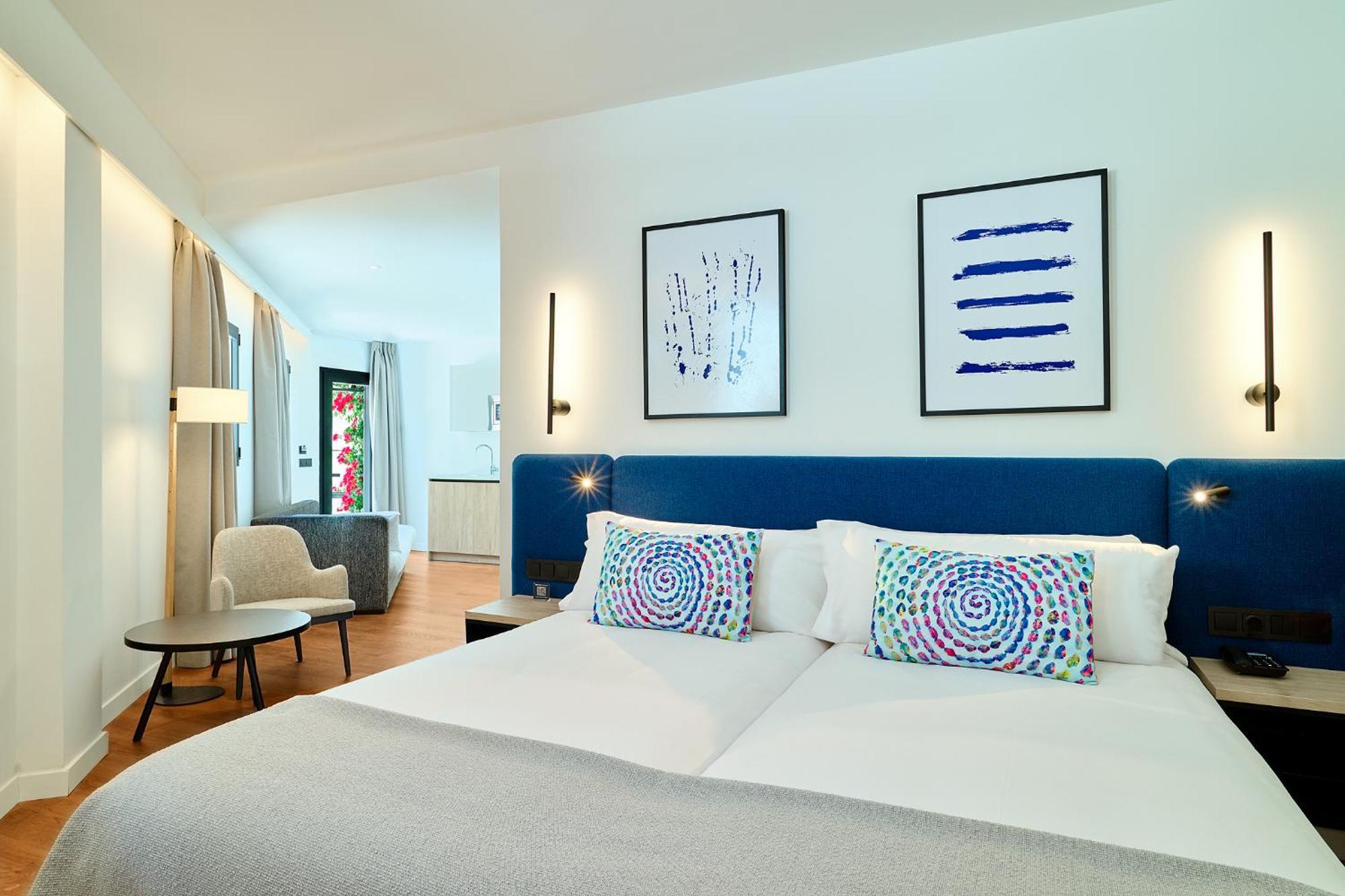 Apartamentos Luna Suites غرناطة المظهر الخارجي الصورة